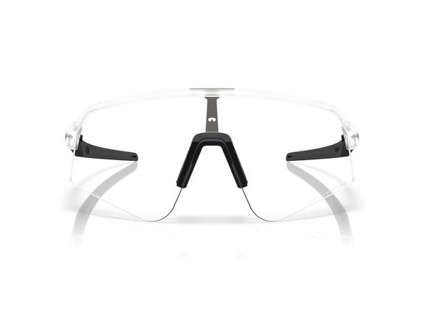 Oakley Sutro Lite Sweep Clear to black // Matte Clear 