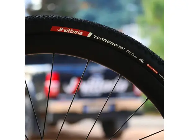 Vittoria Terreno T50 TLR 28" 45mm 