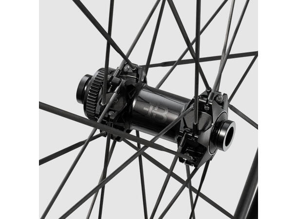 Black Inc 28 / 33 hjulsett XDR Clincher, CeramicSpeed 