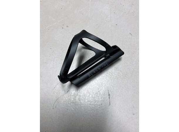 Black Inc Aero Flaskeholder For Ostro 2 Seat Tube