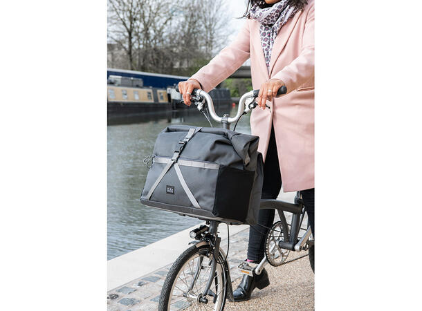 Brompton Borough L Veske Vannavvisende, med ramme, Dark Grey 