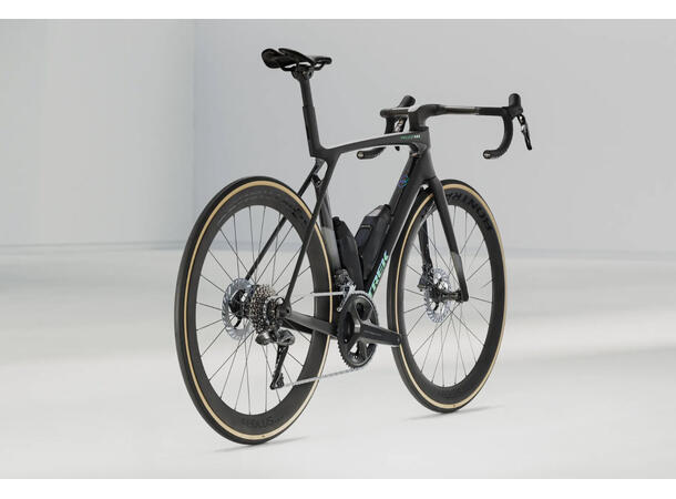 Trek Madone SLR 7 Gen 8 Matte Carbon Smoke, M 