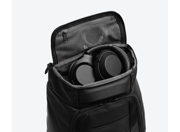 D__b__ Hugger 25L Ryggsekk 25L, Reflective Black 