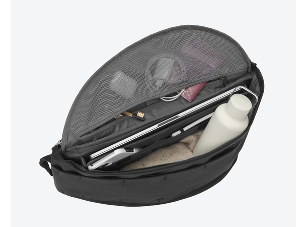 D__b__ Hugger Base 15 Ryggsekk 15L, Black Out 