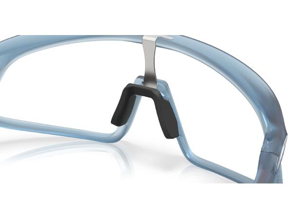 Oakley RSLV Photochromic Matte Transparent Stonewash 